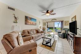 Ormond Beach Oceanfront Living Room