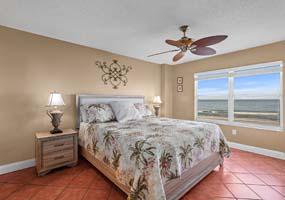 Oceanfront Master Bedroom w/ King