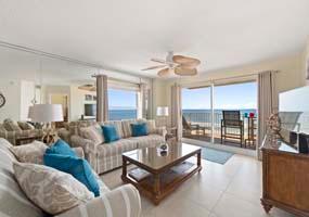 Oceanfront Living Room With Ocean Views